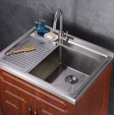 陽台（tái）水槽