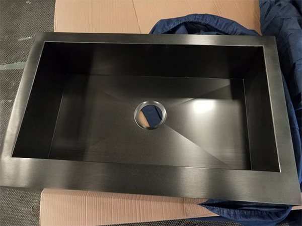 廚房水槽台下盆