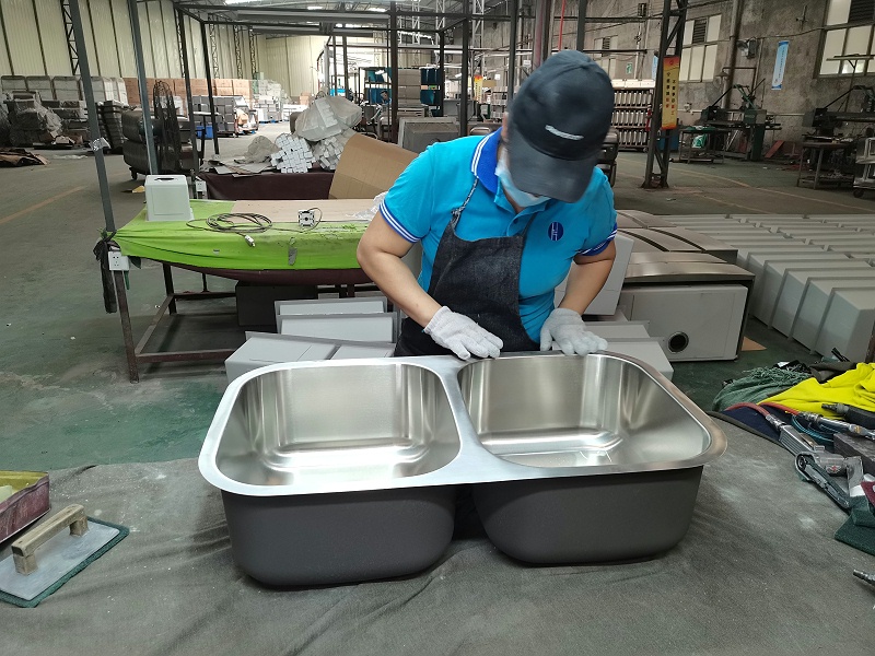 不鏽鋼水（shuǐ）盆