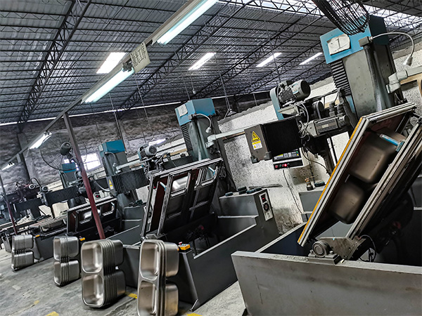 草莓视频IOS下载不（bú）鏽鋼水槽（cáo）廠家