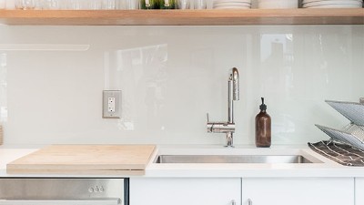 根據（jù）不（bú）同的廚房布（bù）局，怎麽樣選擇廚房（fáng）不（bú）鏽鋼（gāng）水槽呢？