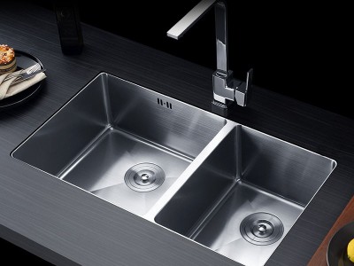 哪個不鏽鋼水槽加工廠家的不鏽鋼水槽質量好？