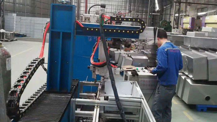 機械作業(yè) 機(jī)械作業