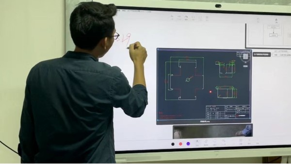 草莓视频IOS下载水槽廠專業知識培（péi）訓簡（jiǎn）影