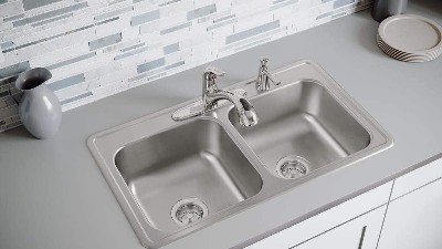 不鏽鋼水槽廠（chǎng）科普廚房水槽用什（shí）麽材料的好（hǎo）